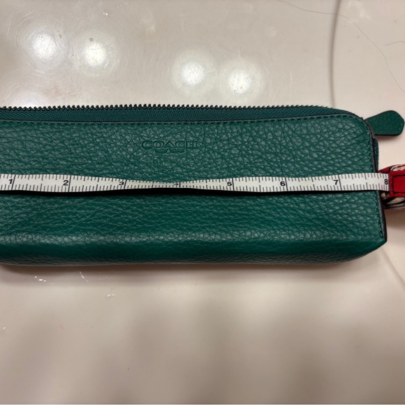 Coach Green Leather pouch / makeup bag - Picture 4 of 5